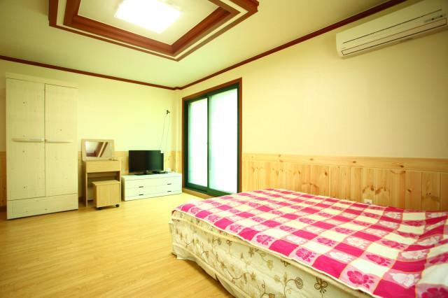 Bluesky Pension Pocheon Exterior photo