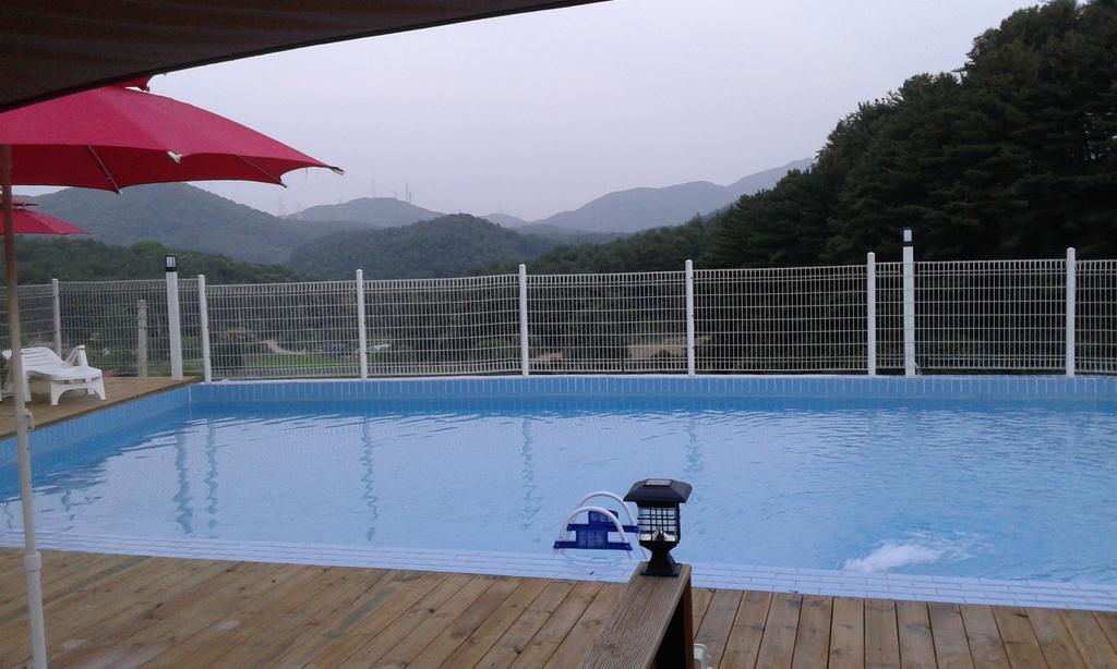 Bluesky Pension Pocheon Exterior photo